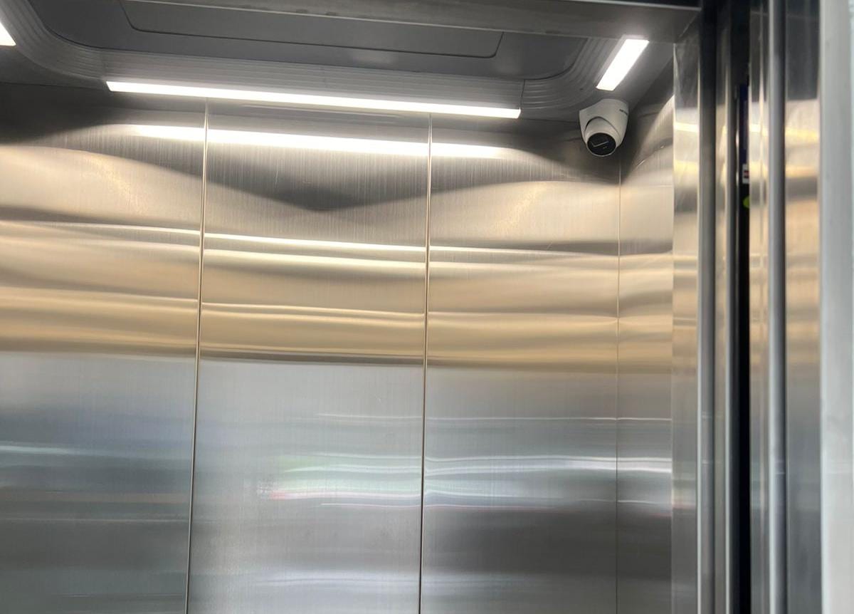 Perencanaan & Implementasi Infrastruktur IT Kantor Hyundai – Lantai 7 — 2